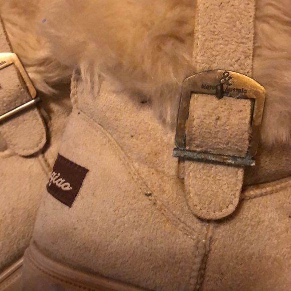 Fuzzy boots - Picture 5 of 5